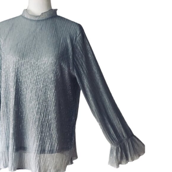 ✨ Alfani Metallic Ruffle-Neck Blouse – Silver, Size Large, Excellent - Picture 2 of 7